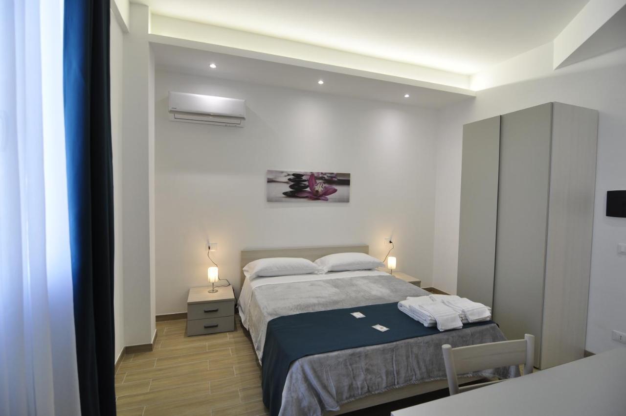Il Giardino Nascosto Bed & Breakfast Portopalo Di Capo Passero Ngoại thất bức ảnh