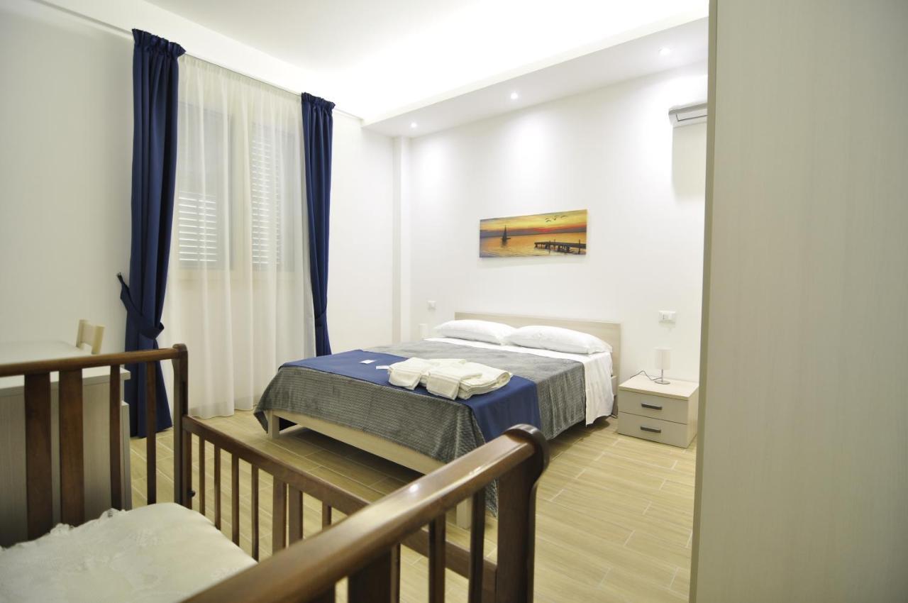 Il Giardino Nascosto Bed & Breakfast Portopalo Di Capo Passero Ngoại thất bức ảnh