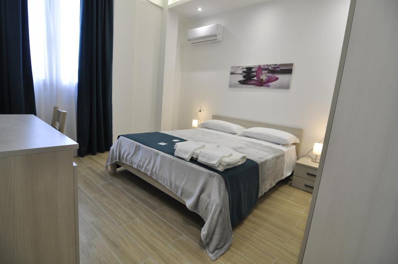Il Giardino Nascosto Bed & Breakfast Portopalo Di Capo Passero Ngoại thất bức ảnh