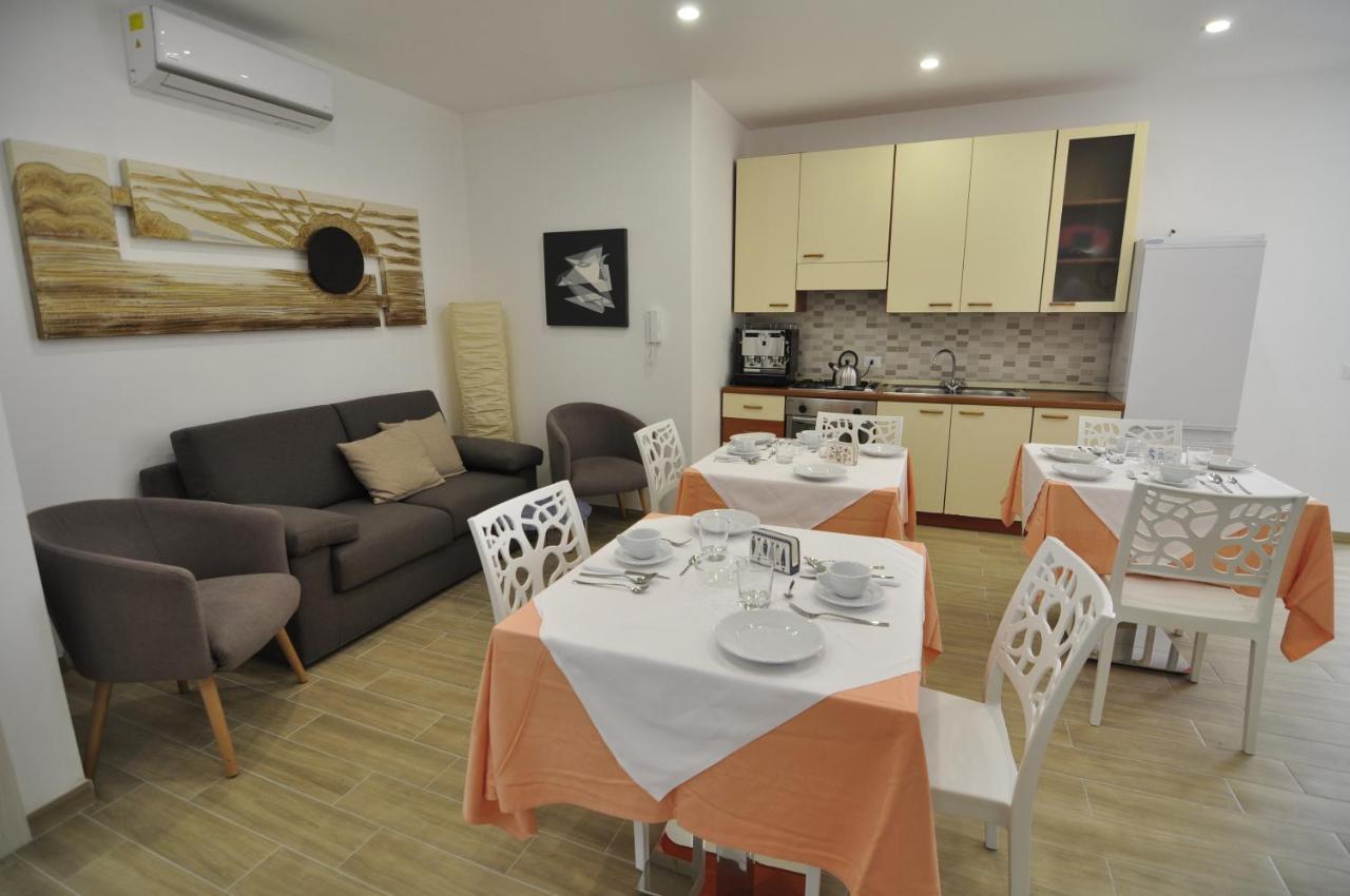 Il Giardino Nascosto Bed & Breakfast Portopalo Di Capo Passero Ngoại thất bức ảnh