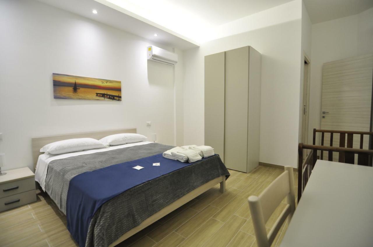 Il Giardino Nascosto Bed & Breakfast Portopalo Di Capo Passero Ngoại thất bức ảnh