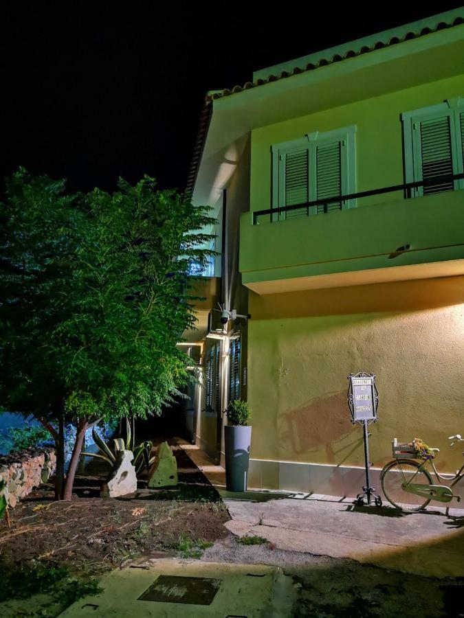 Il Giardino Nascosto Bed & Breakfast Portopalo Di Capo Passero Ngoại thất bức ảnh